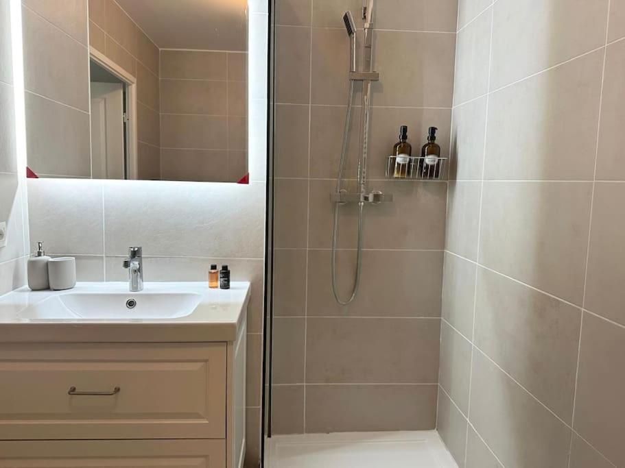 Suite Alya Appartement Proche Disneyland 马恩拉谷 外观 照片